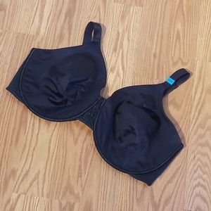 Vanity fair bra new without tags ‎ 42DDD